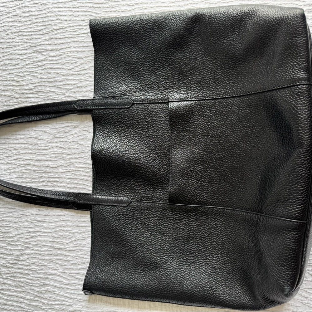 Banana Republic Black Pebbled Leather Tote Bag - Picture 8 of 11